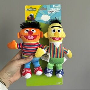 🛑 Sesame Street Ernie & Bert Plush Pet Toys - new in package!